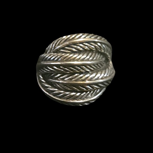 🧵 Premier Designs Braided Silver Rope Ring – Classic Dome Size 9/10 - Picture 1 of 4